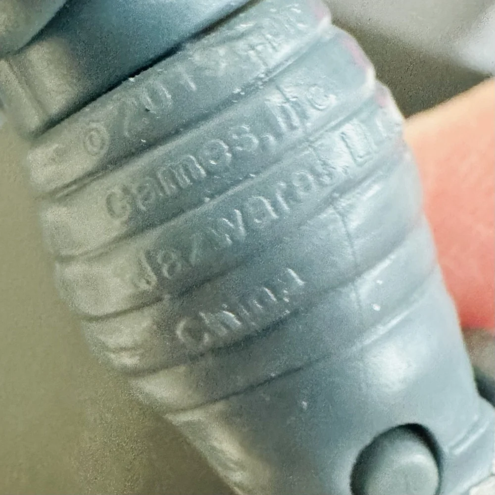 Fortnite The Visitor Action Figure Collectible Toy 4.25" Fortnite - No Jetpack - Picture 6 of 6